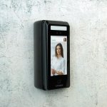      R20-Face (5W) RUSGUARD